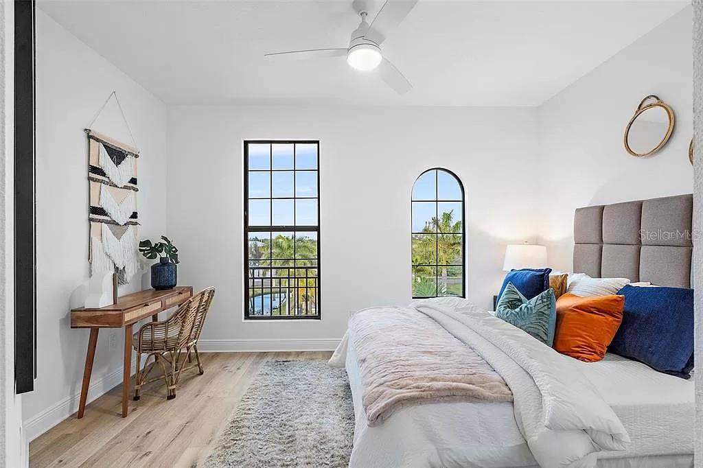 BRISA DEL MAR TWNHMS - Residential Lease