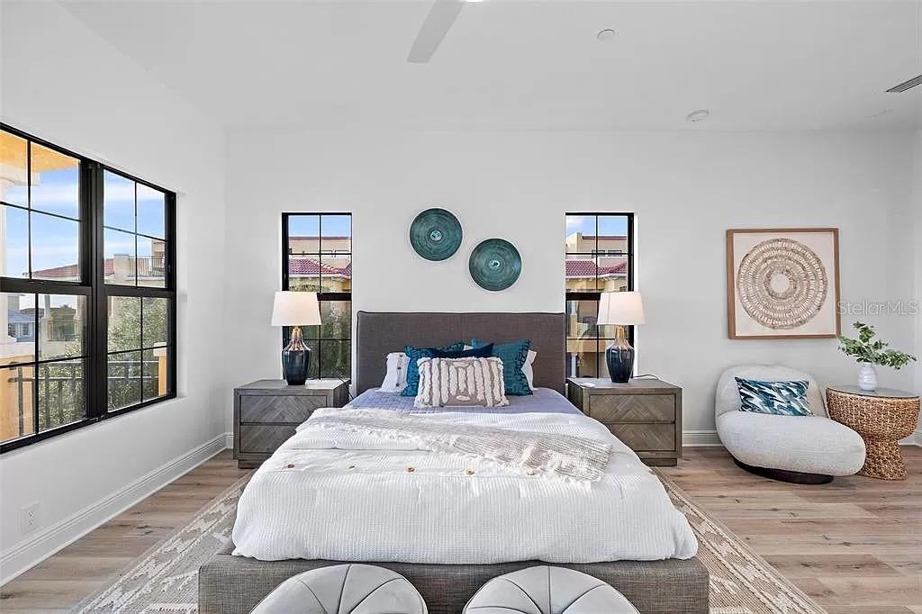 BRISA DEL MAR TWNHMS - Residential Lease