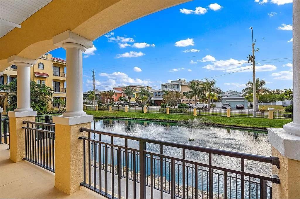 BRISA DEL MAR TWNHMS - Residential Lease