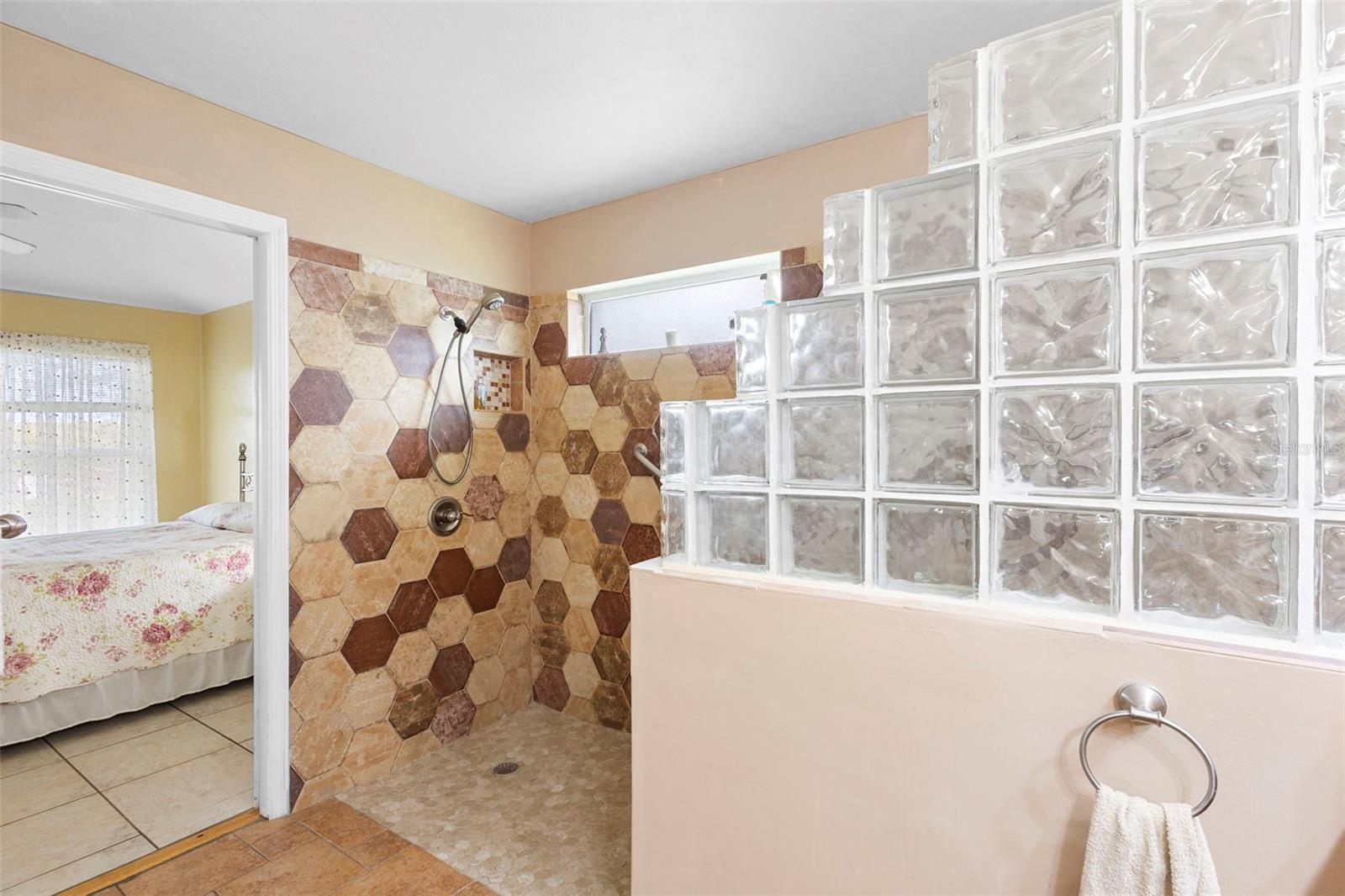 TYMBER TRACE PH 02 - Residential