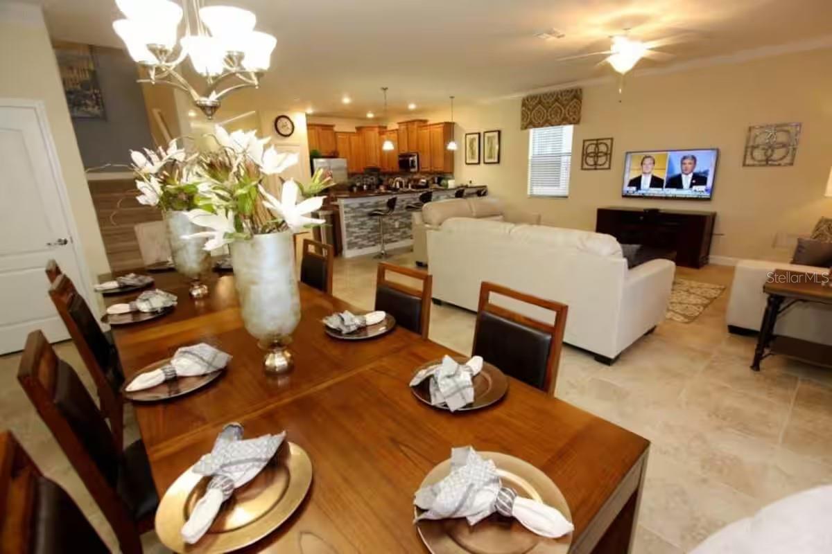 1524 MOON VALLEY DRIVE