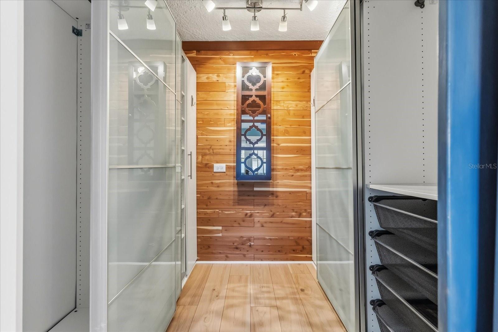 BAY TERRACE & BAY TERRACE ADD - Residential