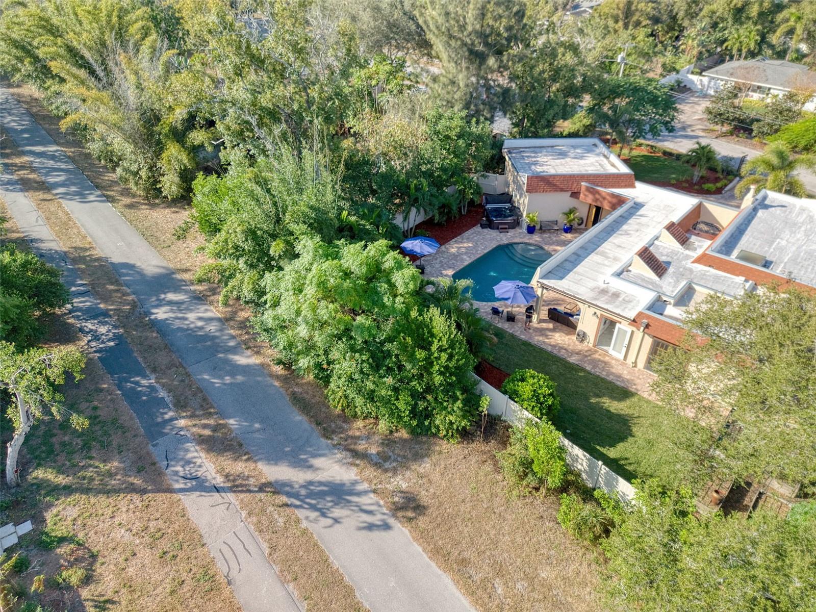 BAY TERRACE & BAY TERRACE ADD - Residential