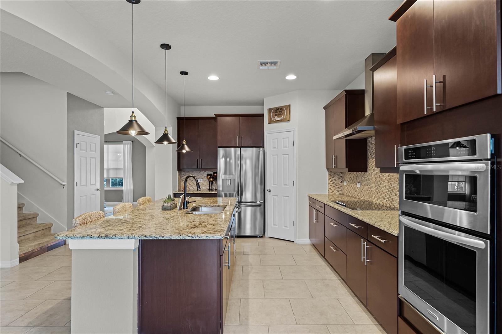 LESTER RIDGE - Residential