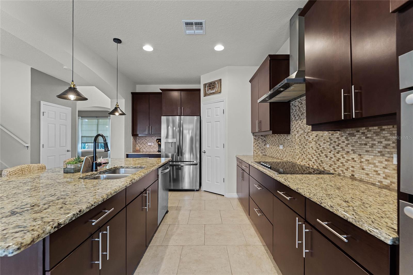 LESTER RIDGE - Residential