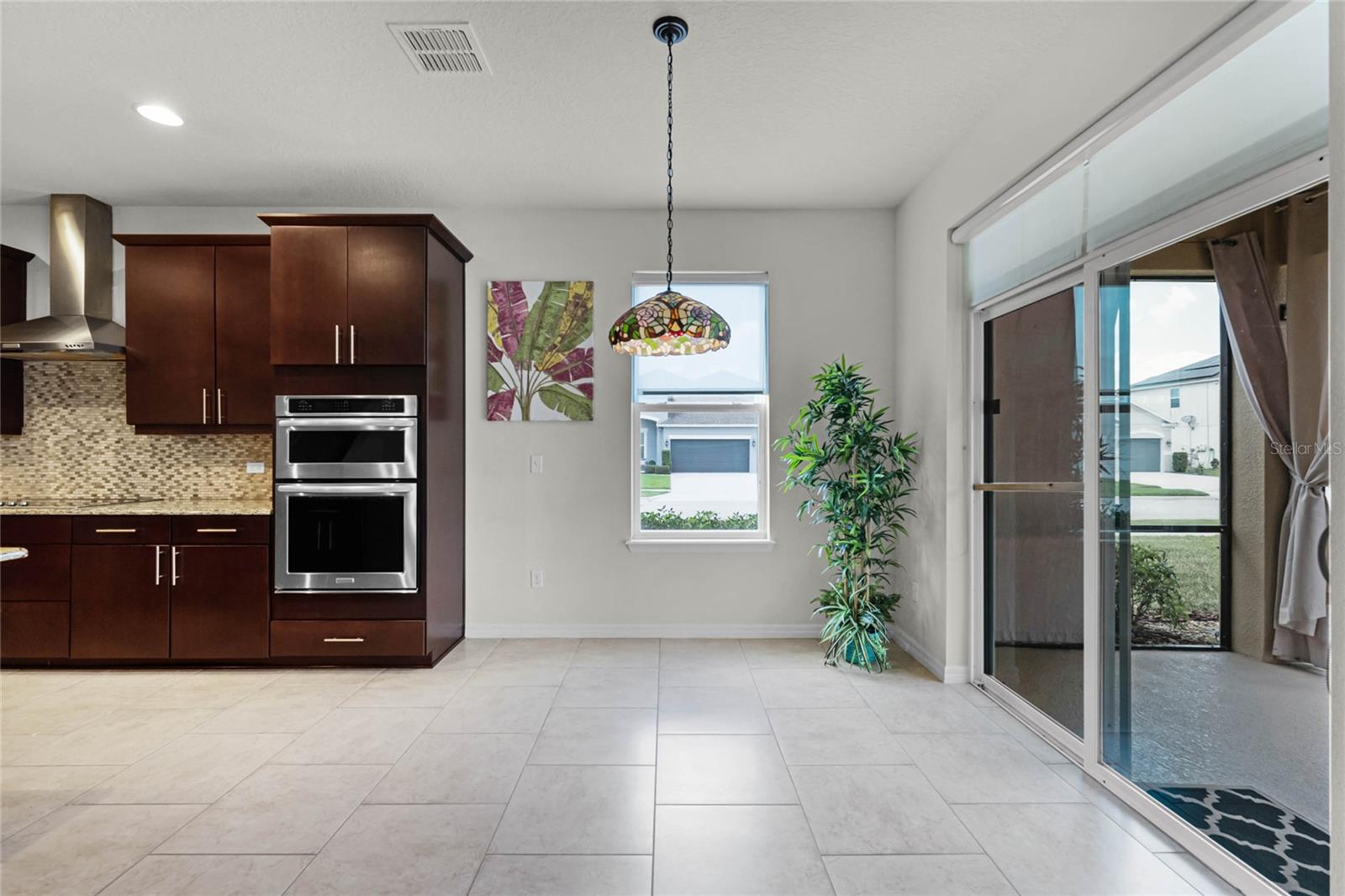 LESTER RIDGE - Residential