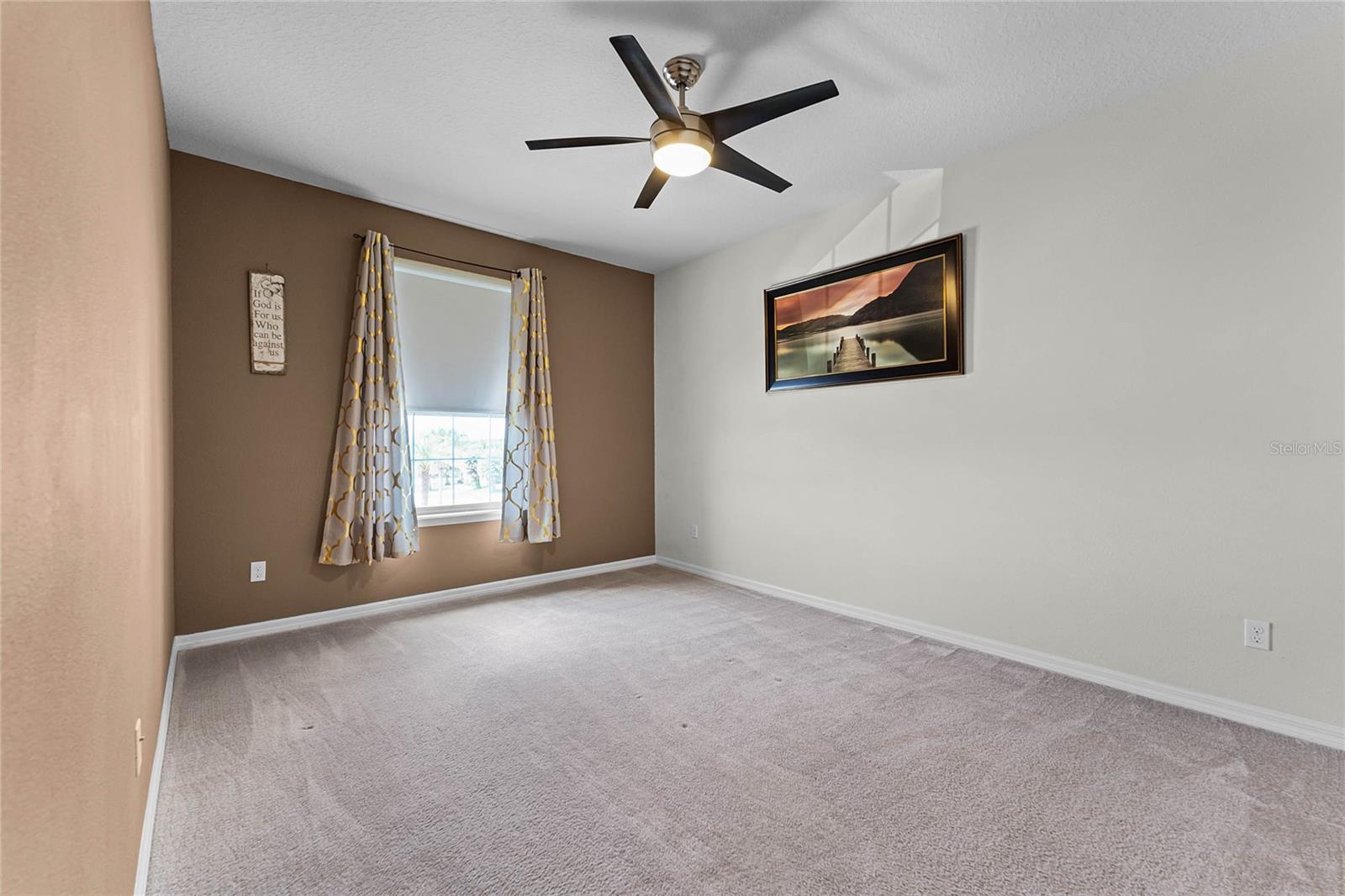 LESTER RIDGE - Residential