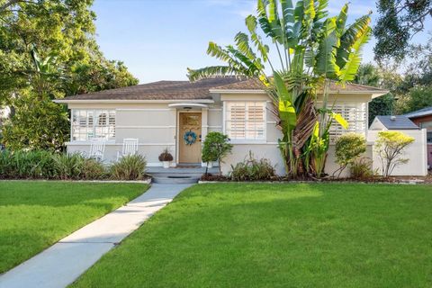 Photo of 2902 W North B Street, Tampa, FL 33609 (MLS # TB8432651)