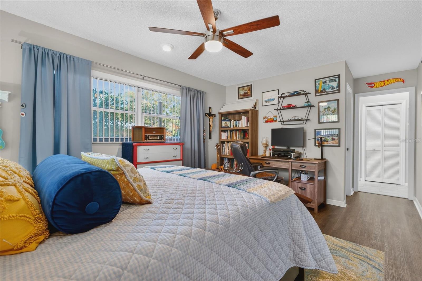 INVERNESS HIGHLANDS SOUTH - Residential