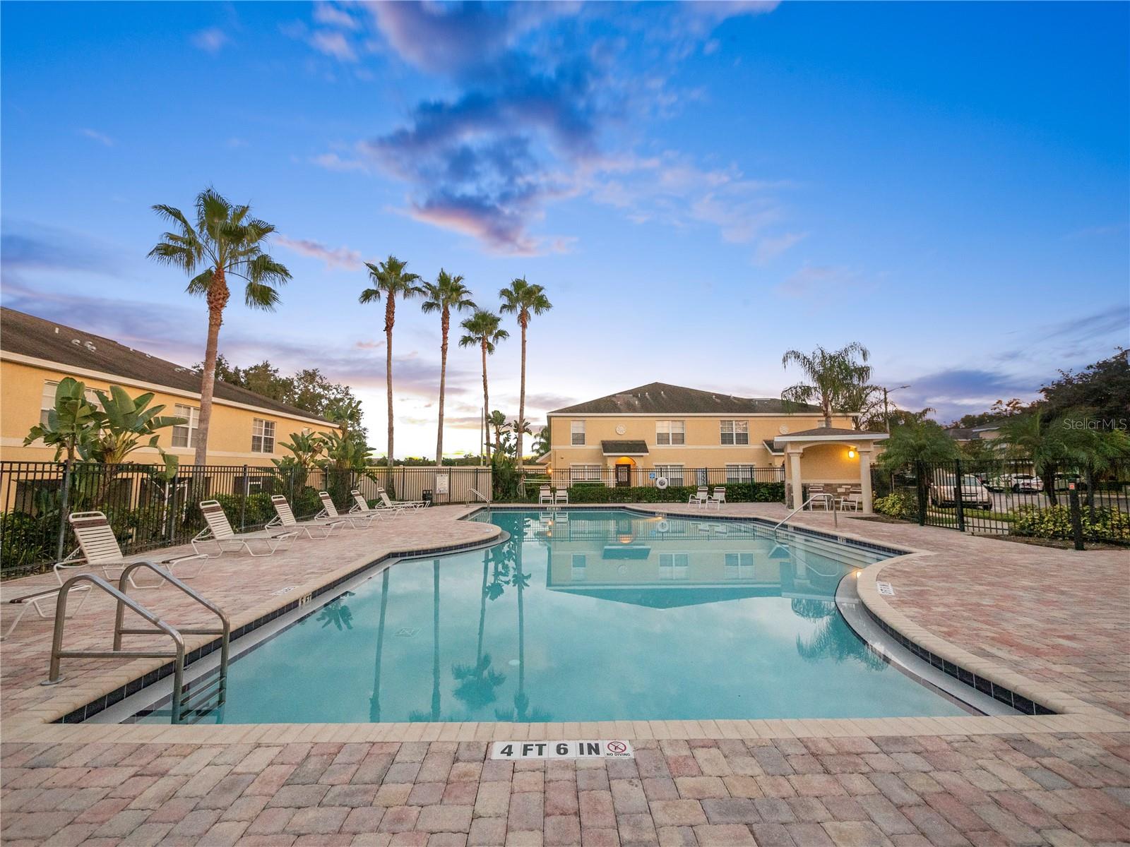 COBBLESTONE LANDING TWNHMS CONDO - Residential