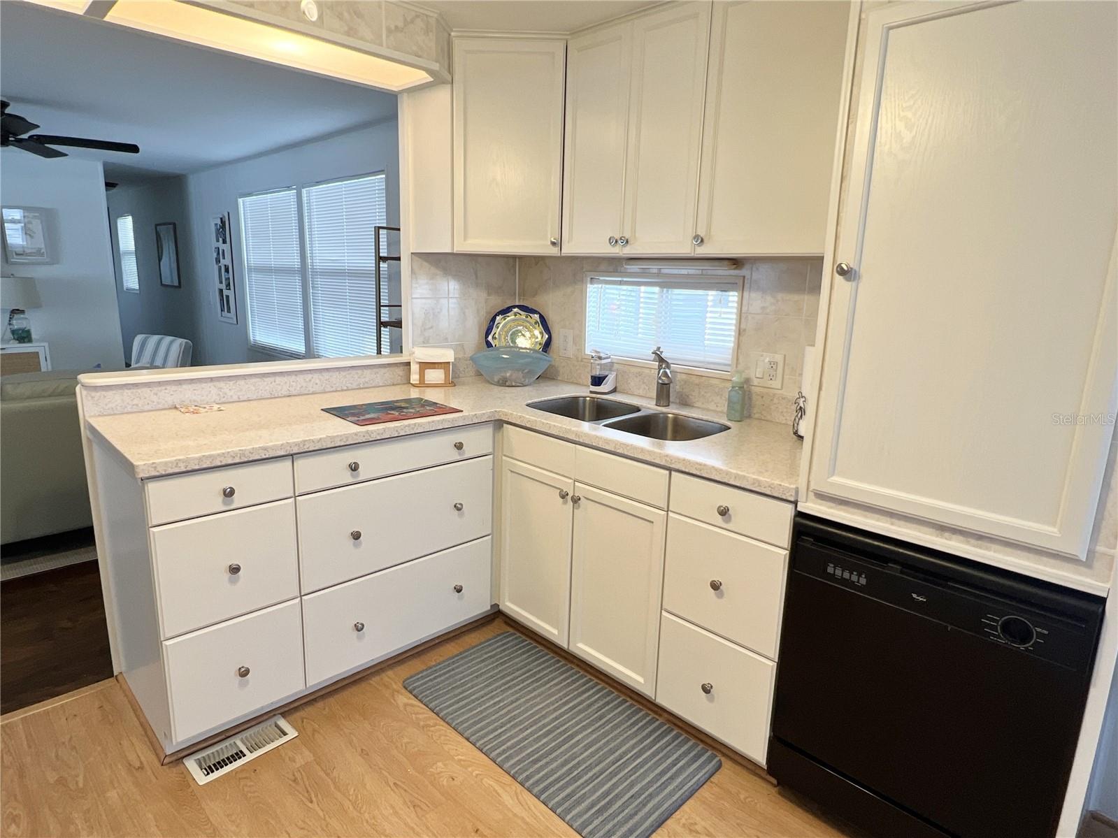 MOBEL AMERICANA MOBILE HOME PARK UNREC - Residential