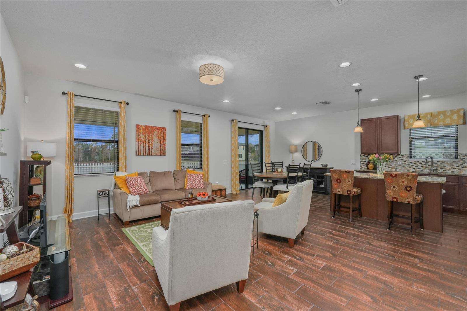 CHANDLER WOODS - Residential