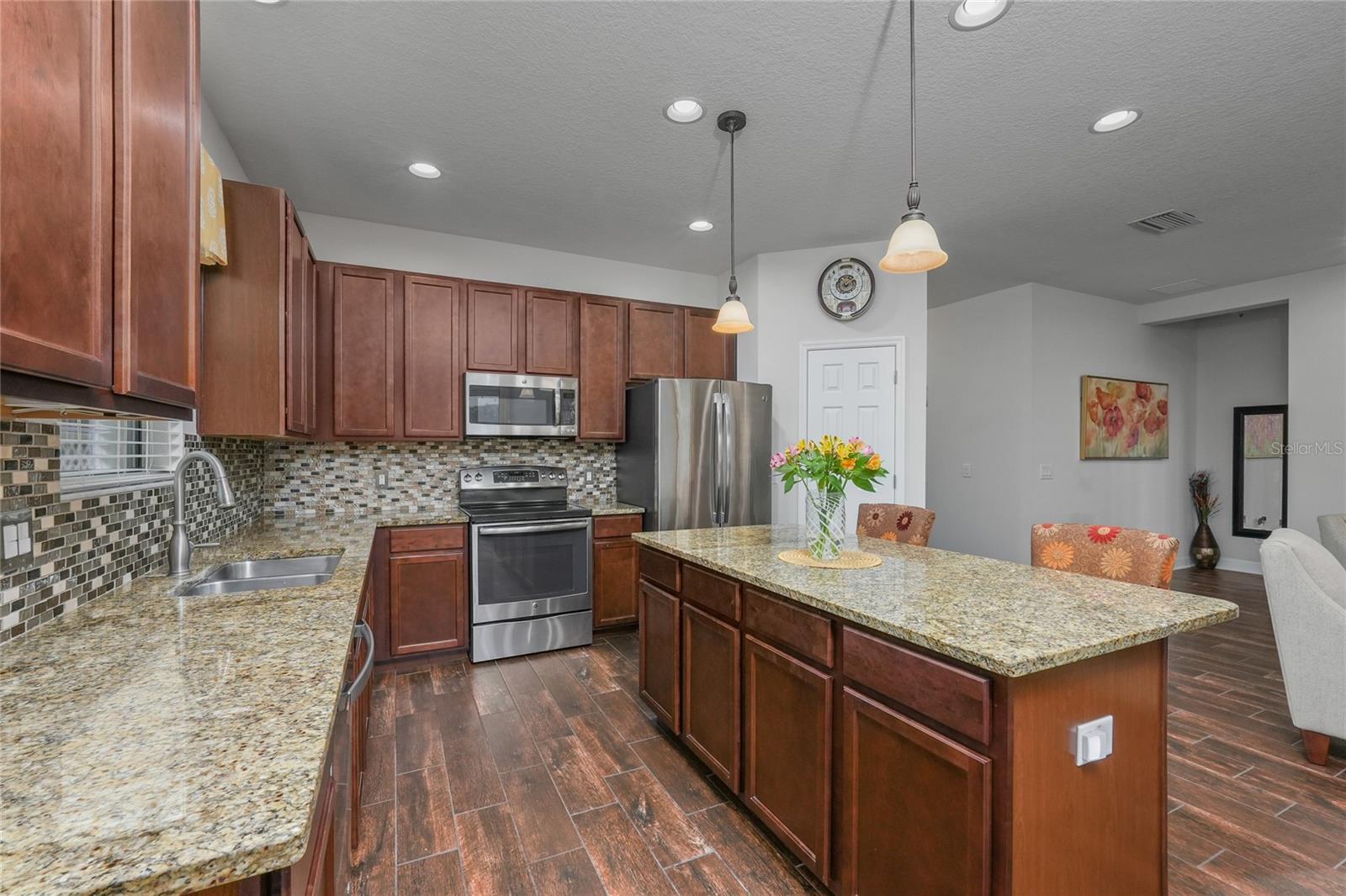 CHANDLER WOODS - Residential