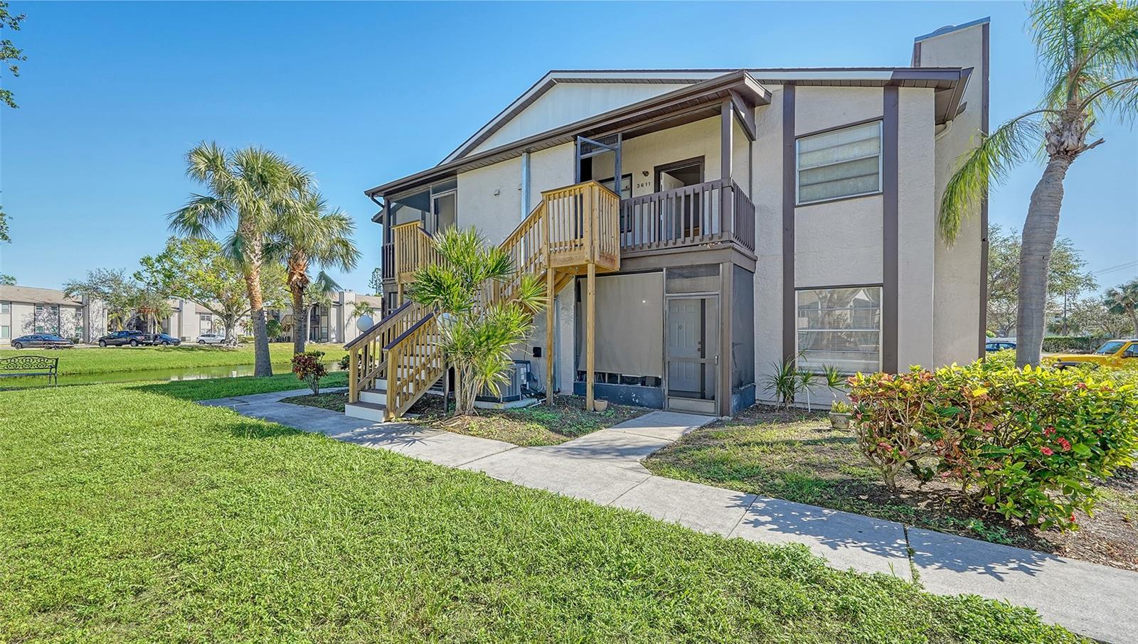 Prime Location Near IMG Academy & State College of Florida – Stylish 2BR/2BA, **furnished**, ground-floor condo. SPECIAL ASSESSMENT PAID IN FULL. This beautifully updated ground-floor 2-bedroom, 2-bath condo offers the ideal blend of location, comfort, and convenience. Perfectly situated within walking or biking distance to IMG Academy, State College of Florida, Bayshore High School, and Bayshore Elementary, this property is a rare find for scholars, athletes, faculty, or anyone seeking easy access to these top institutions. Inside, you'll find a carpet-free interior with modern, easy-to-maintain flooring throughout. NEW (Nov.2024): washer, dryer, range + dishwasher, and HVAC system only 5 years old—making this home move-in ready with peace of mind. The community offers low monthly fees that cover exterior maintenance, basic cable, Wi-Fi, and an array of desirable amenities, including a heated pool, tennis and pickleball courts, and a fully equipped fitness center.
Located just minutes from downtown Bradenton, downtown Sarasota, the Sarasota-Bradenton Airport, and the world-famous powder-sand beaches of the Gulf Coast, this condo puts you at the center of it all. Don’t miss this incredible opportunity to own a stylish condo in one of Bradenton’s most sought-after locations!