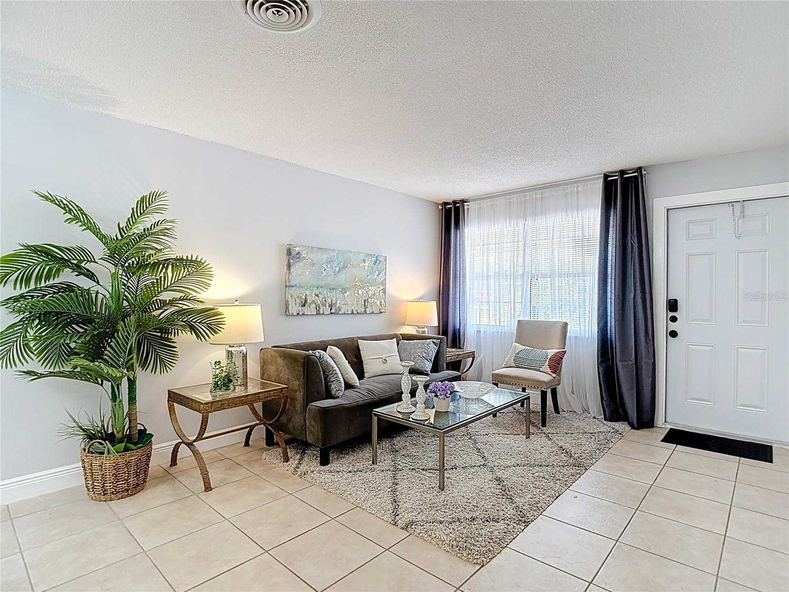 NORTH ST PETERSBURG BLK 12 REV REP - Residential Lease