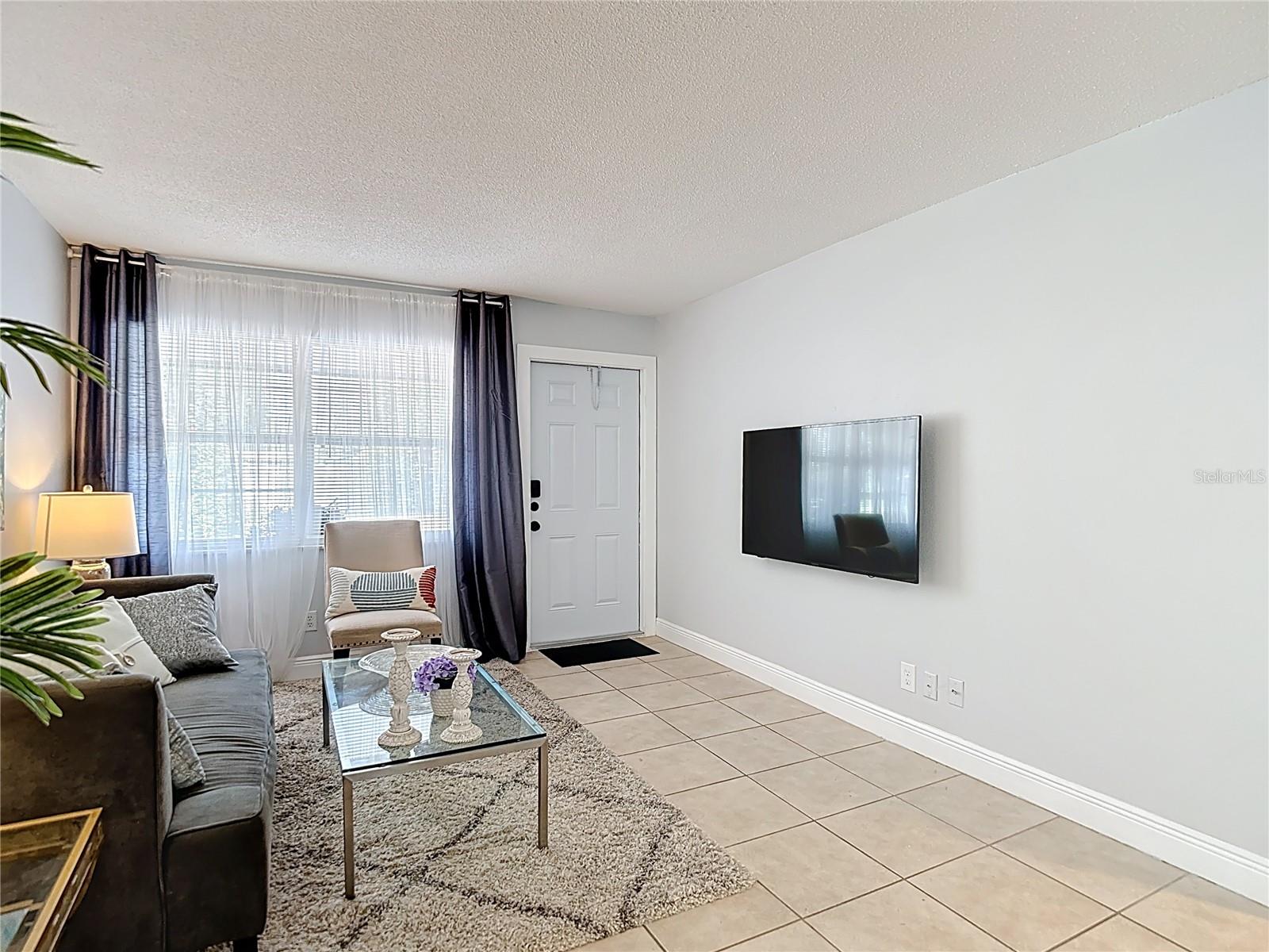 NORTH ST PETERSBURG BLK 12 REV REP - Residential Lease