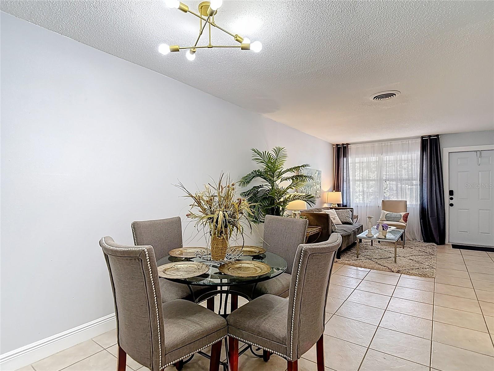 NORTH ST PETERSBURG BLK 12 REV REP - Residential Lease