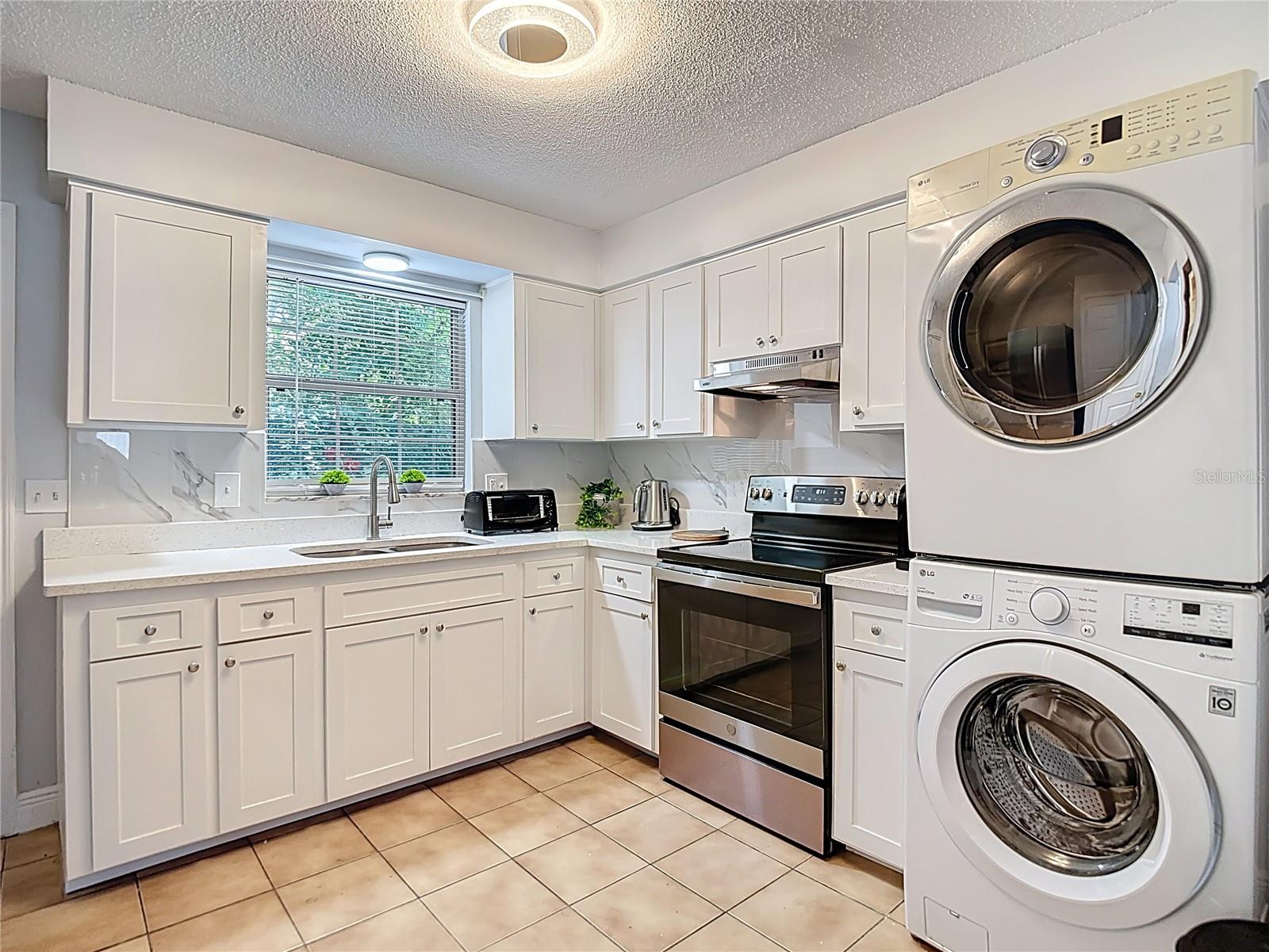 NORTH ST PETERSBURG BLK 12 REV REP - Residential Lease