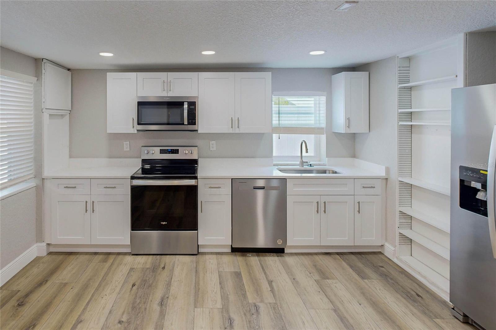 GLENCOE SUB - Residential Lease