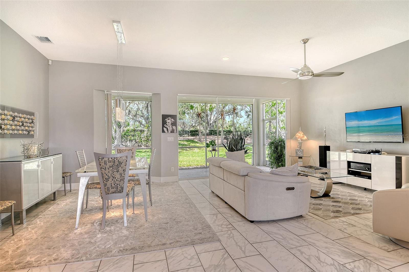 5162 HIGHBURY CIRCLE