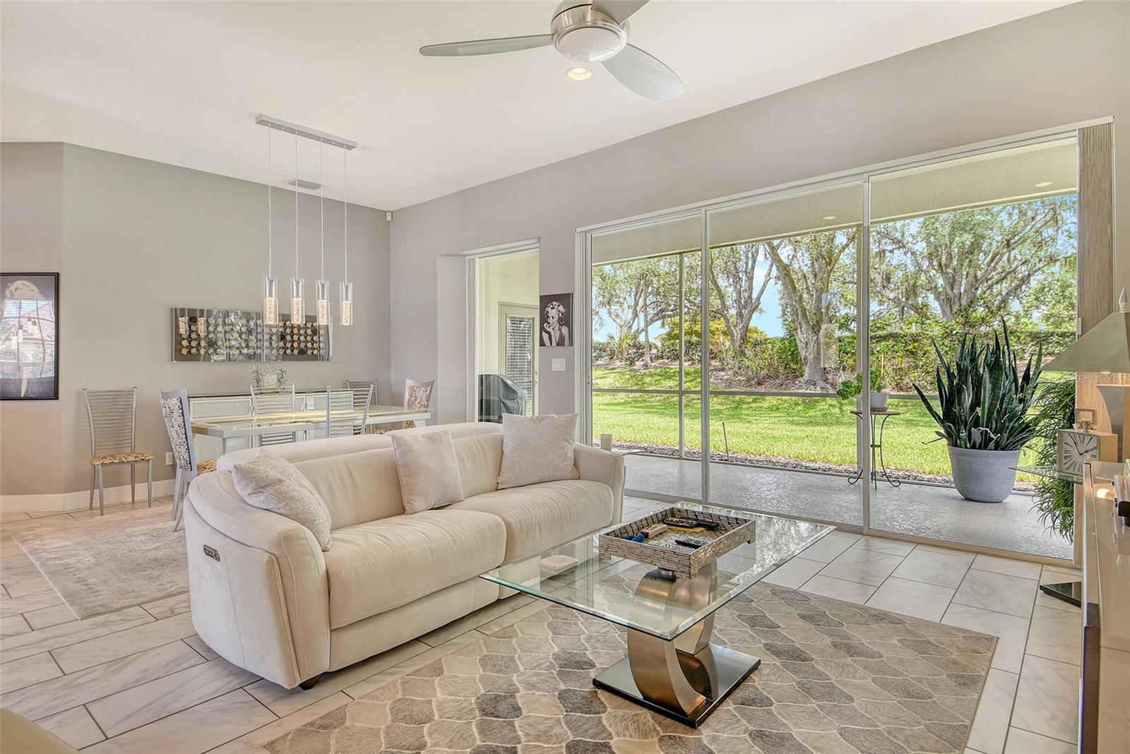 5162 HIGHBURY CIRCLE