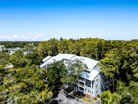 A home in PALM HARBOR