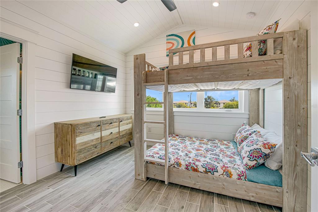 SPORTSMANS HARBOR REV - Residential