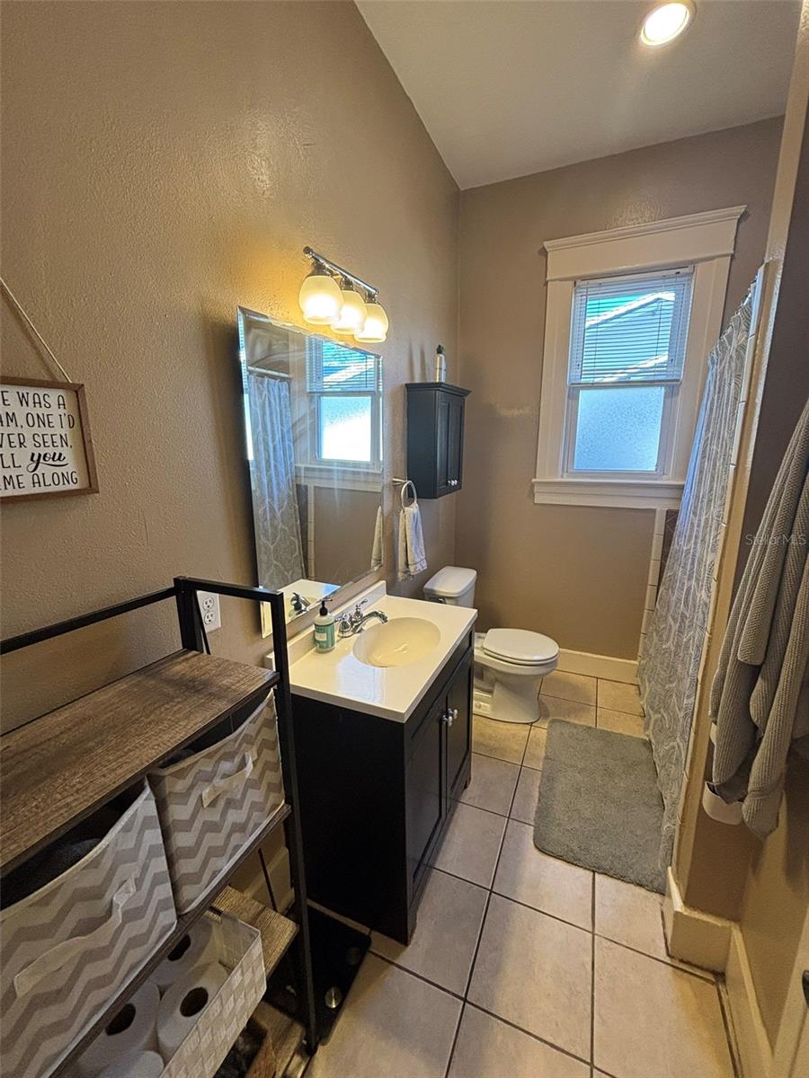 RIVERCREST - Residential Lease