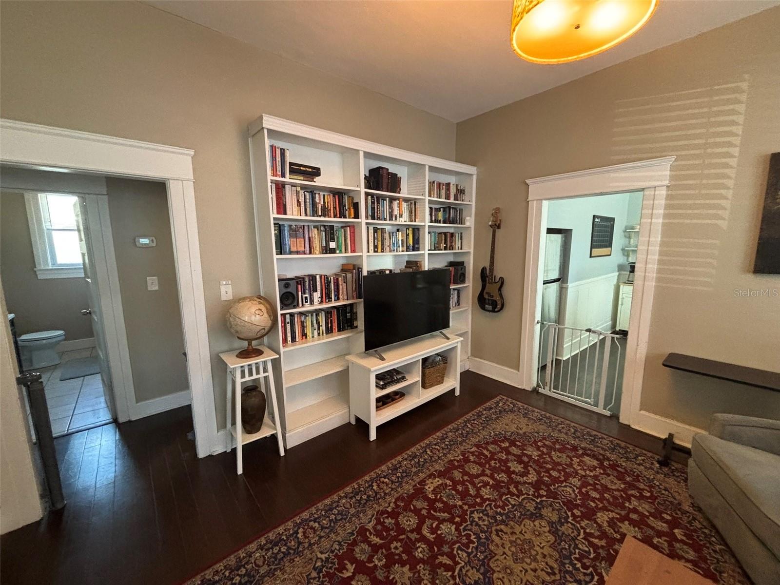 RIVERCREST - Residential Lease