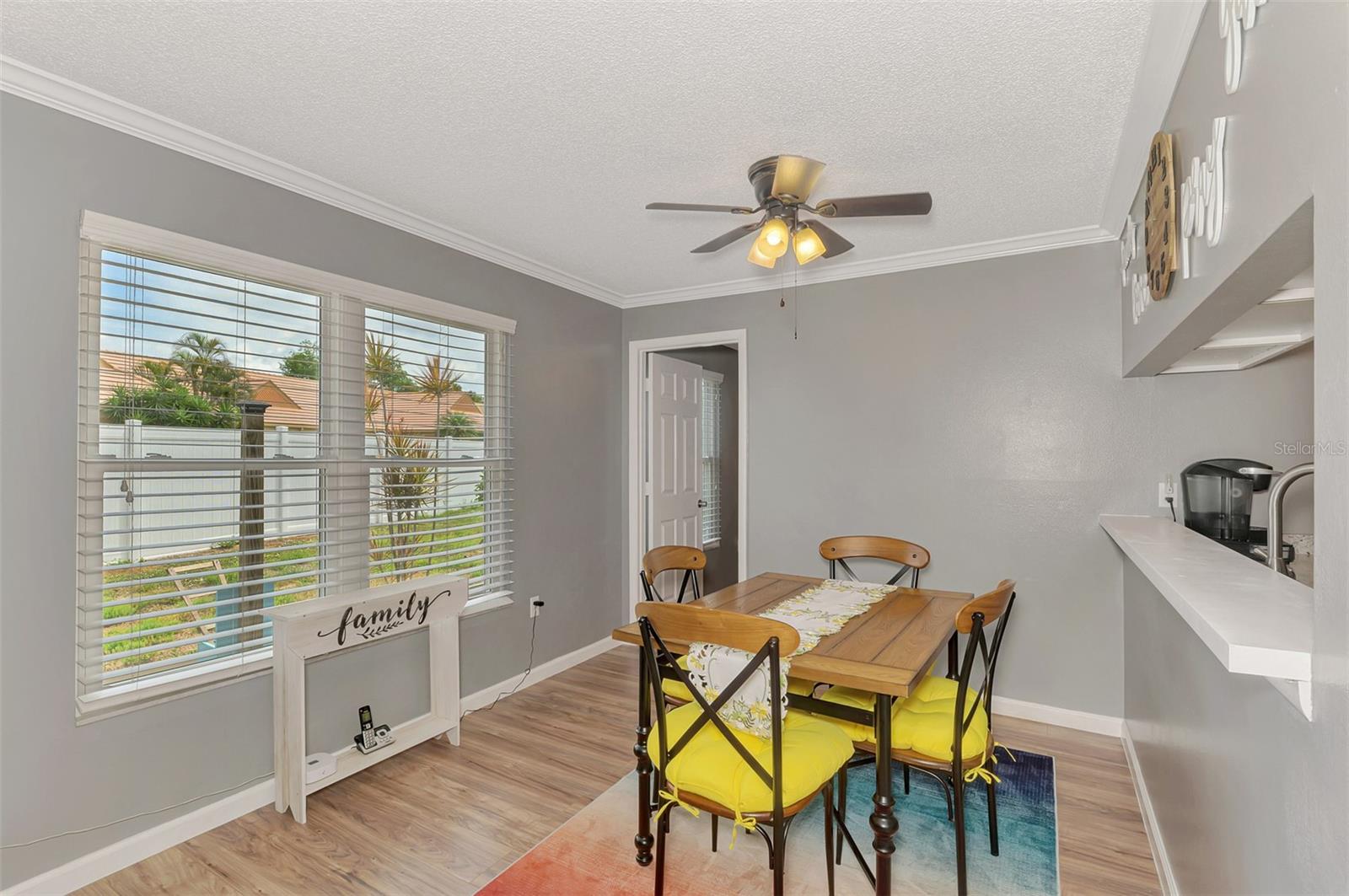 MIRROR LAKE CONDO SEC 3 - Residential