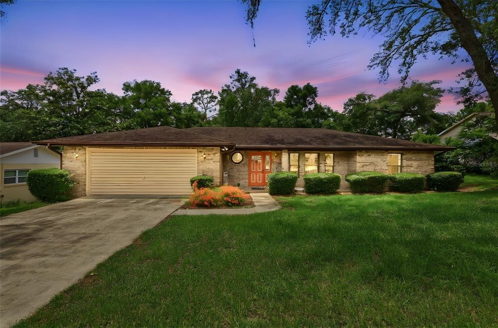 Photo of 2360 Dartmouth Road, Deland, FL 32724 (MLS # V4948926)