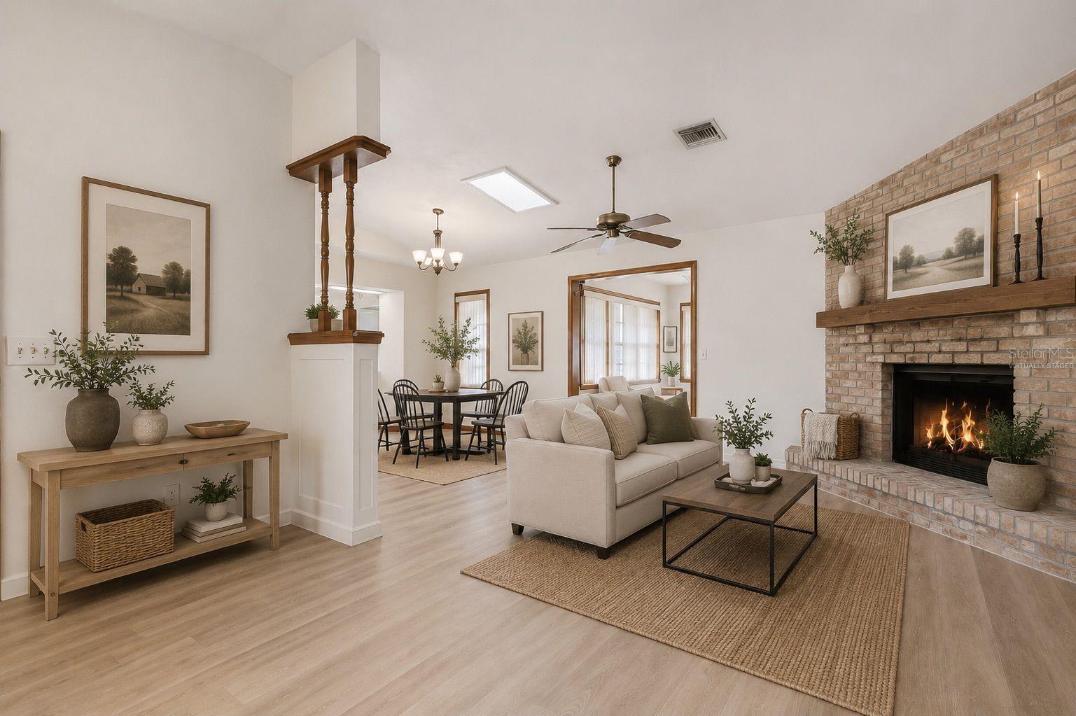 COUNTRY CLUB ESTATES - Residential