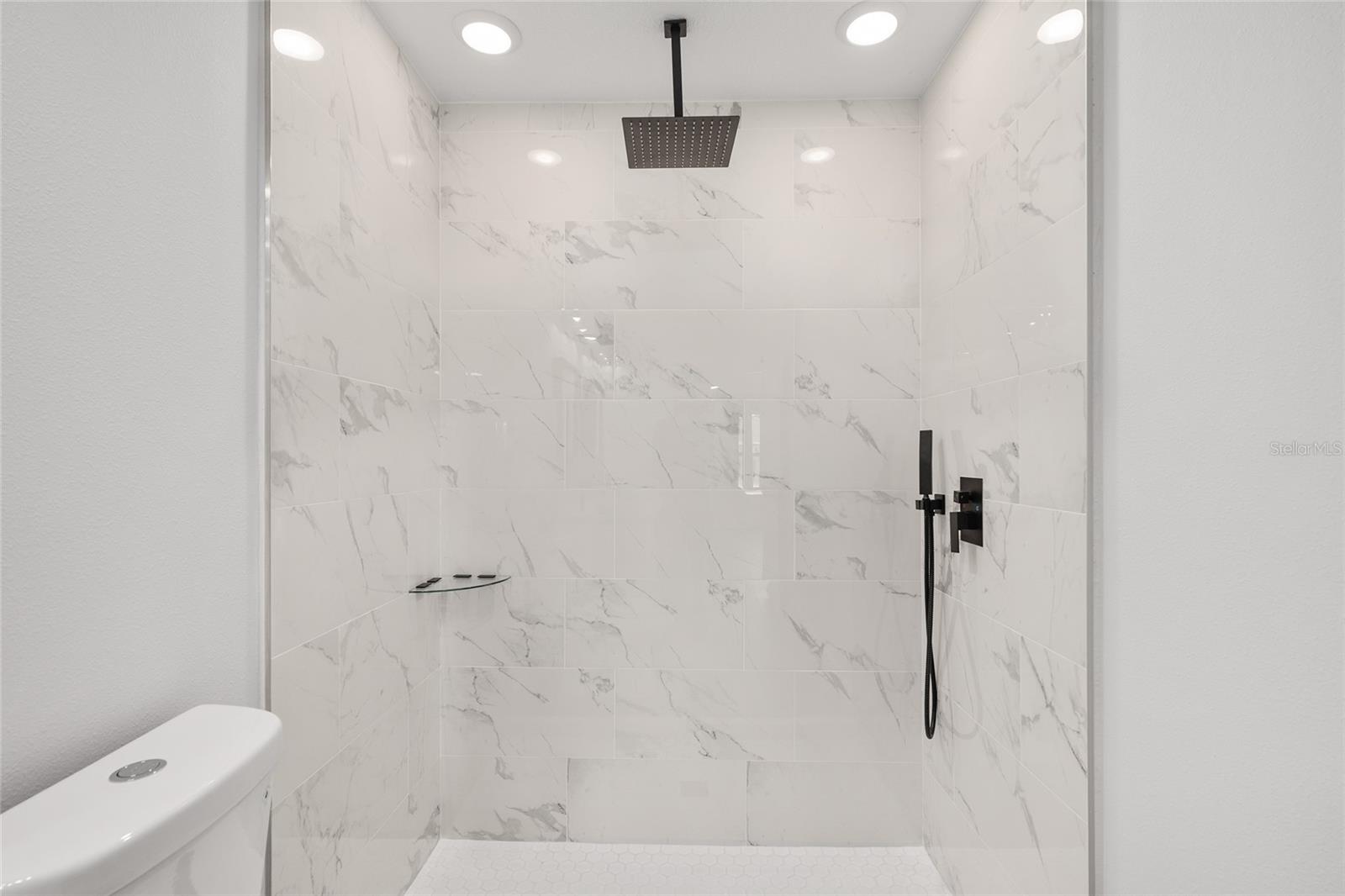 MARION OAKS UN SIX - Residential