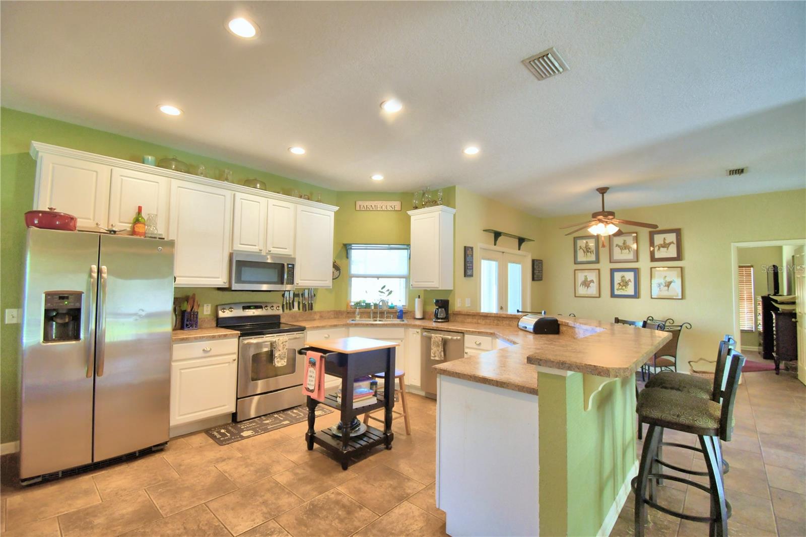 HAMILTON MEADOWS - Residential