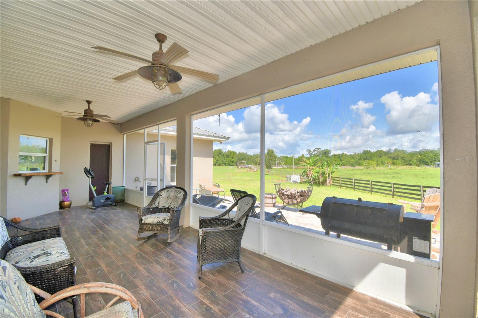 HAMILTON MEADOWS - Residential
