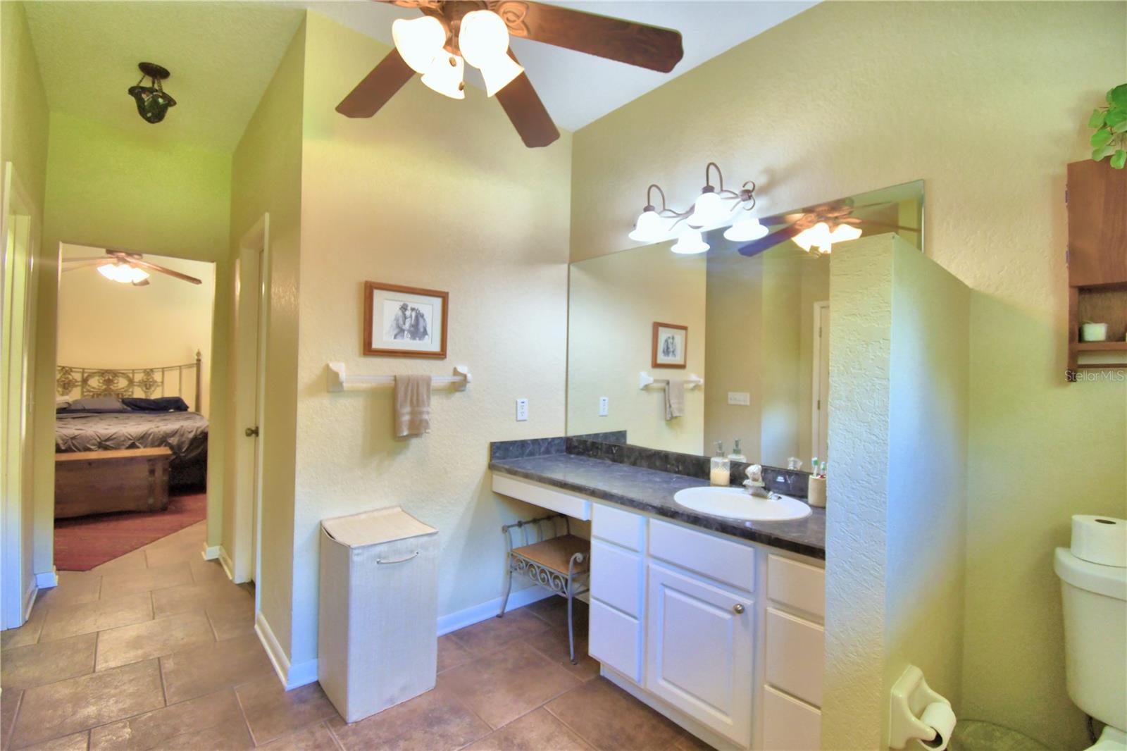 HAMILTON MEADOWS - Residential