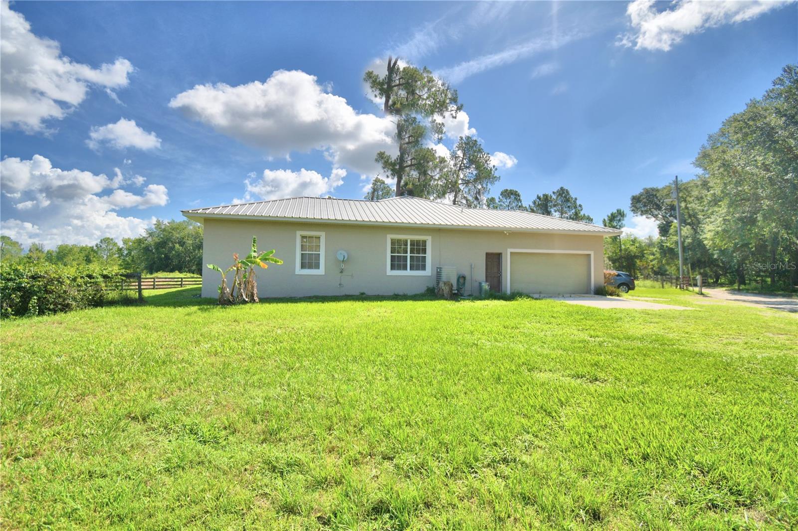 HAMILTON MEADOWS - Residential