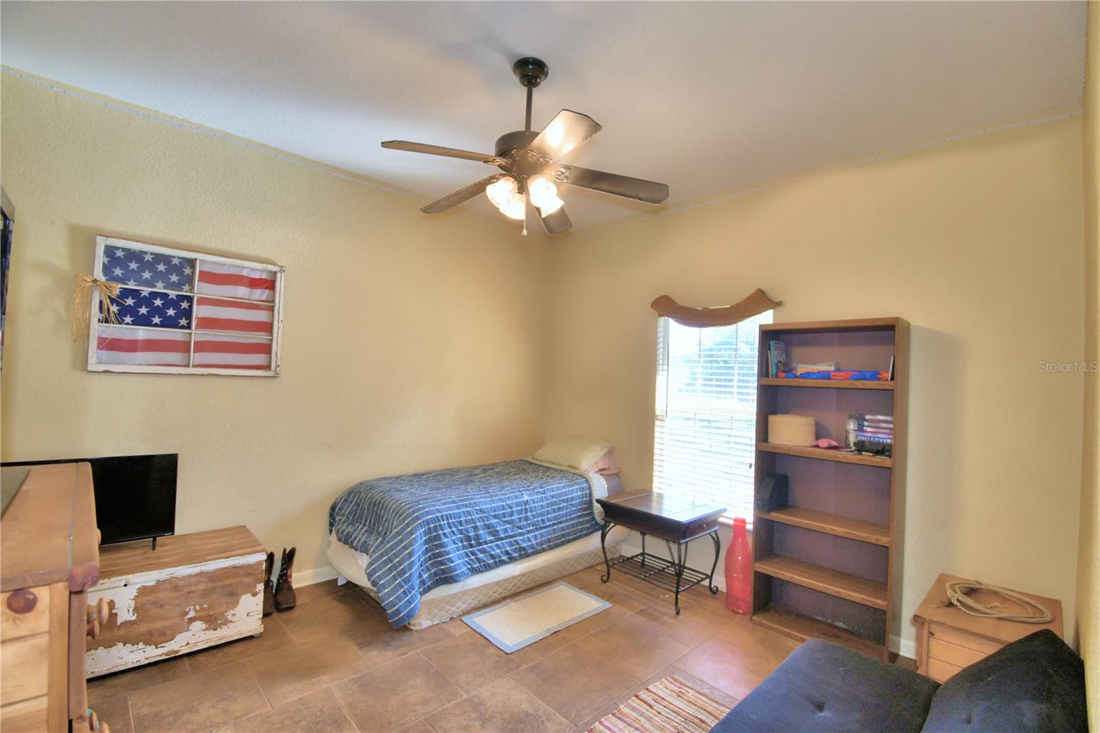 HAMILTON MEADOWS - Residential