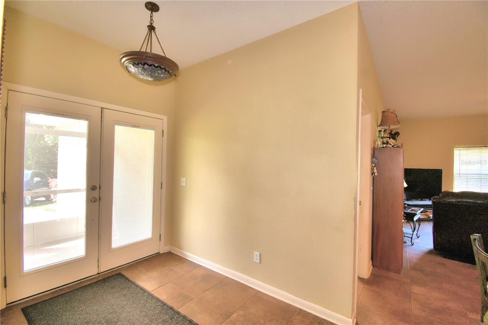 HAMILTON MEADOWS - Residential