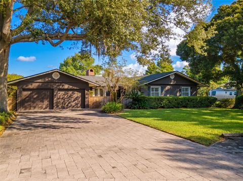 Photo of 517 Derry Down Road, Orlando, FL 32806 (MLS # O6407854)