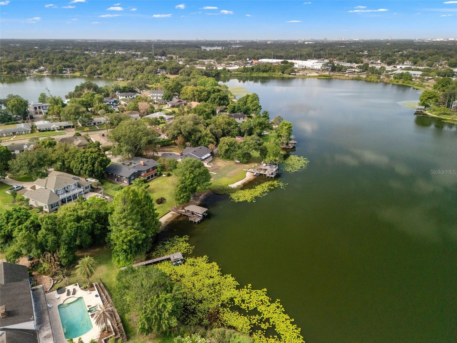 JEWEL OAKS - Residential