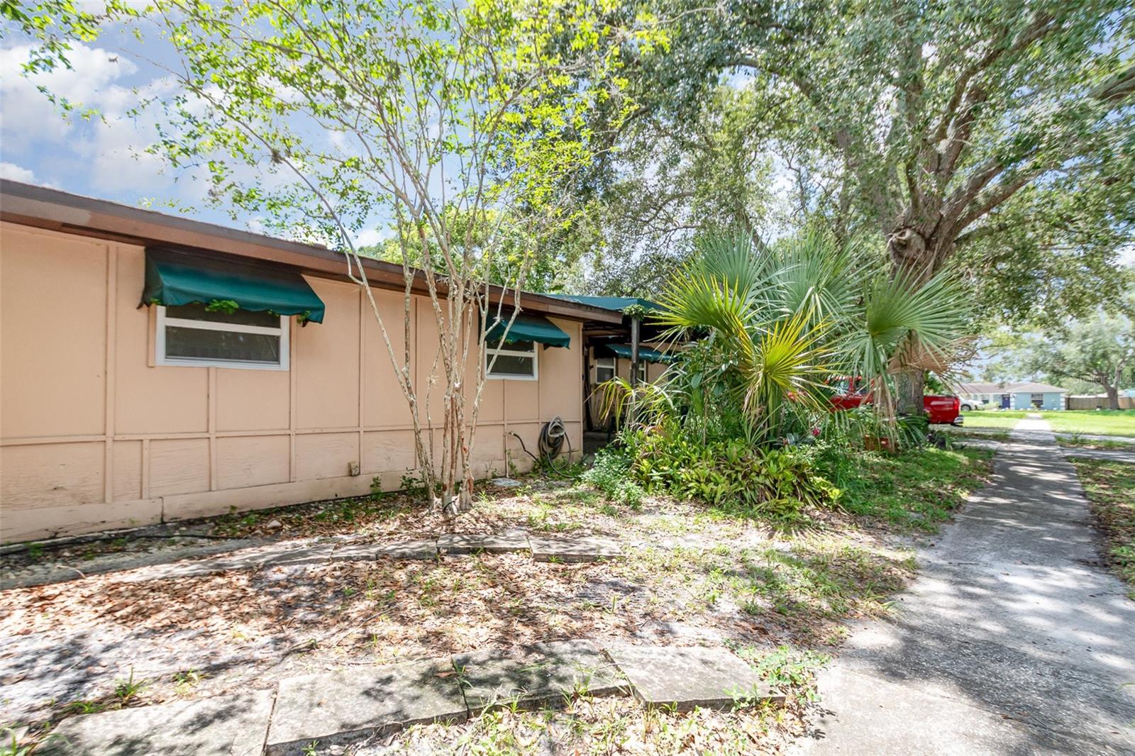 610 FOREST DRIVE