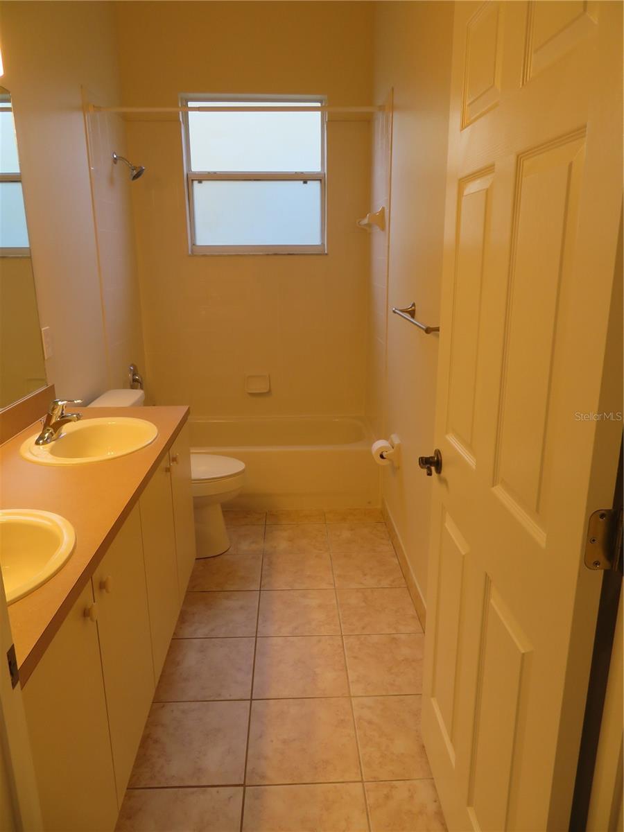 CLERMONT REGENCY HILLS PH 03 LT 67 PB 49 - Residential