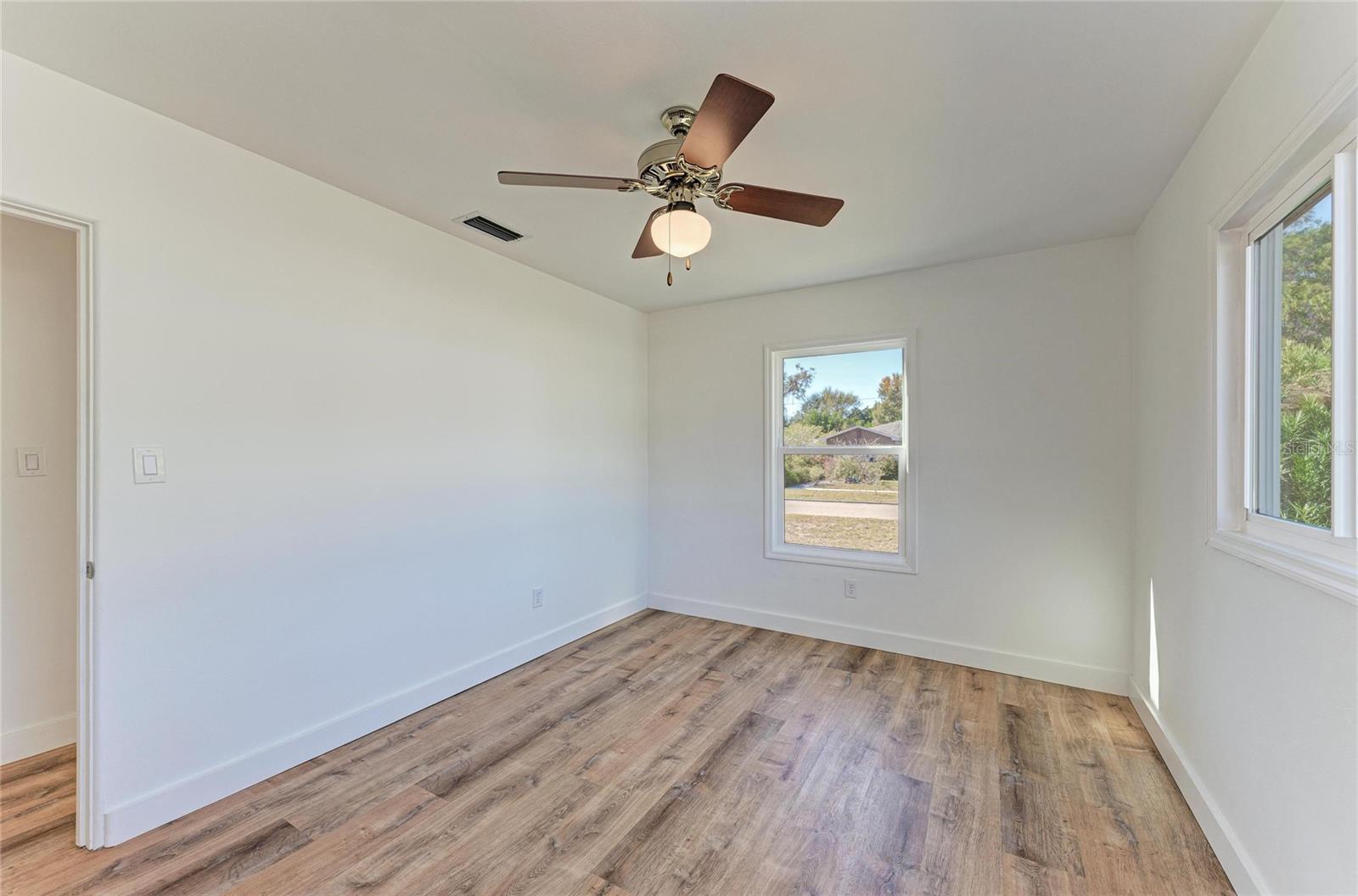 FLORAL VILLA ESTATES REP - Residential