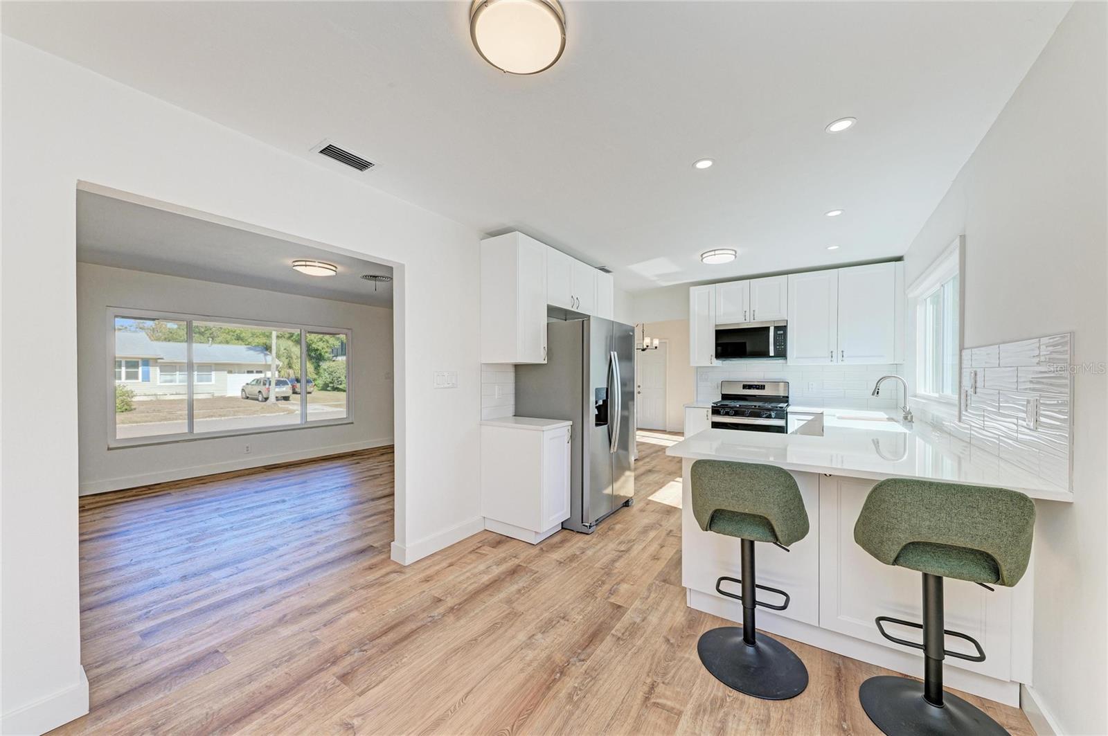 FLORAL VILLA ESTATES REP - Residential