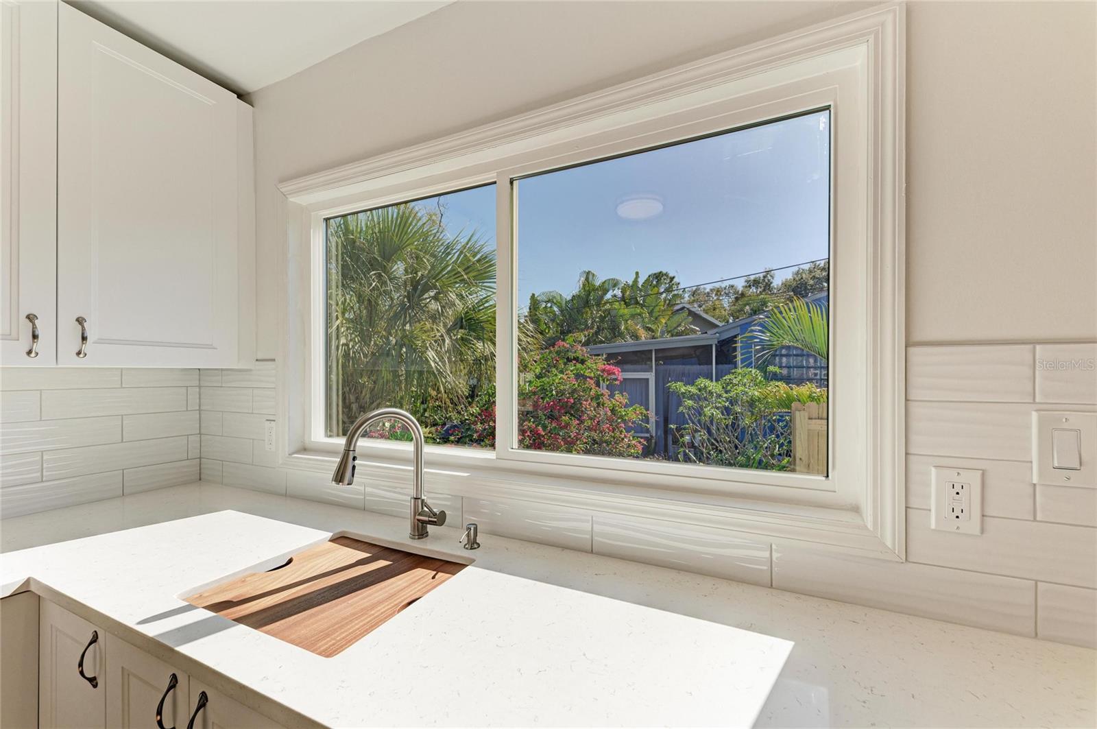 FLORAL VILLA ESTATES REP - Residential