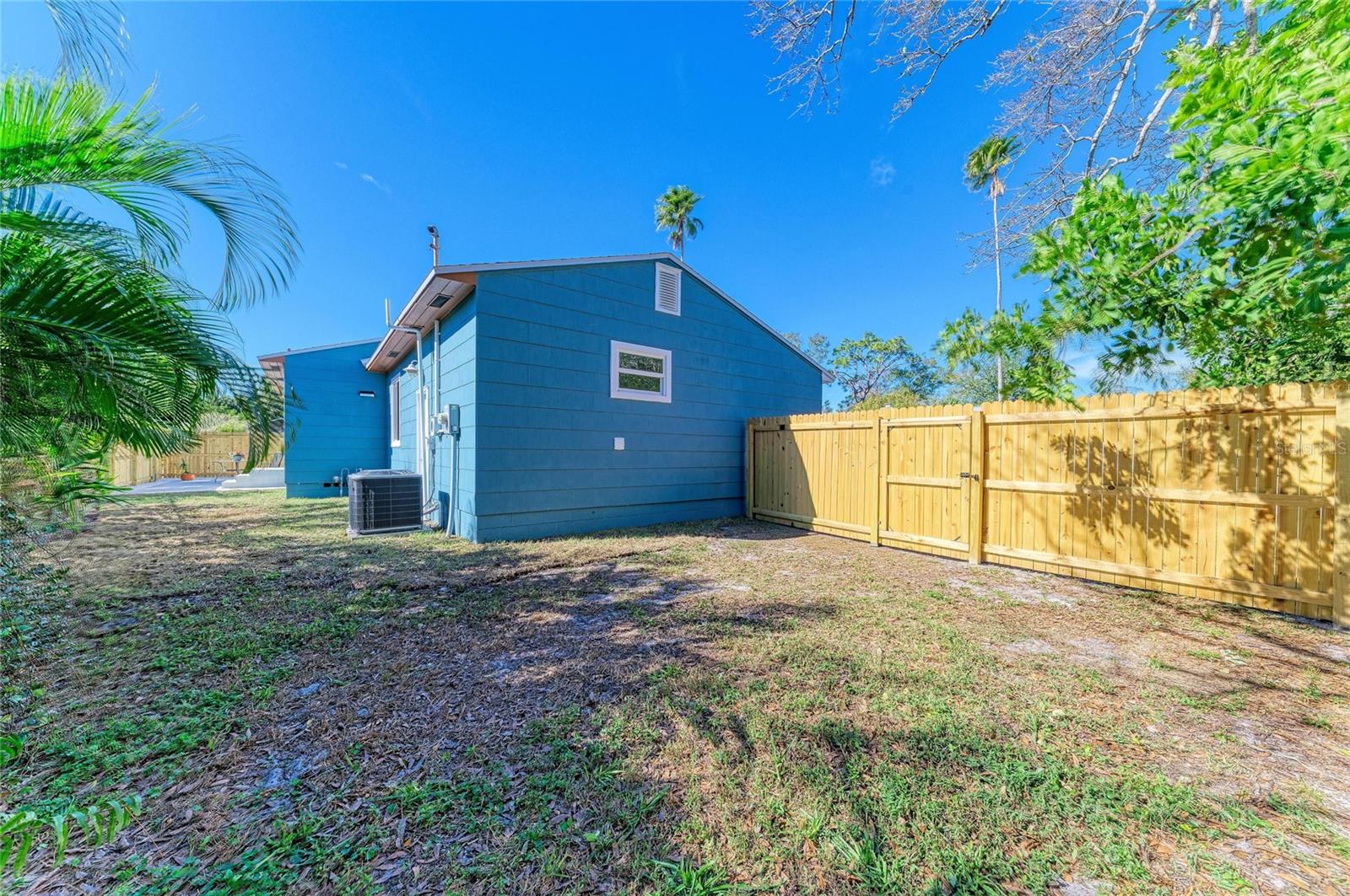 FLORAL VILLA ESTATES REP - Residential