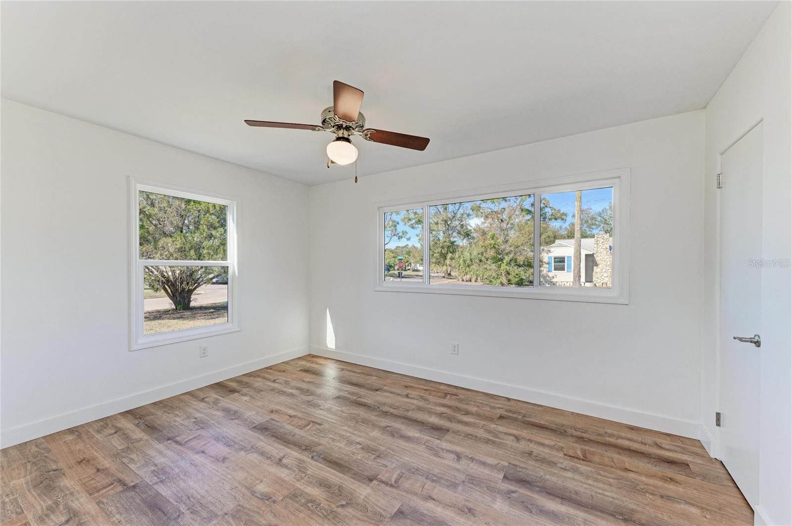 FLORAL VILLA ESTATES REP - Residential