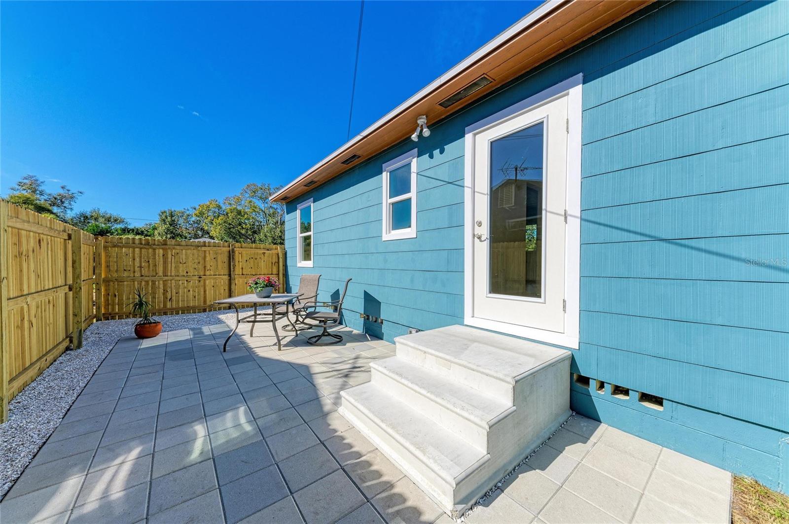 FLORAL VILLA ESTATES REP - Residential