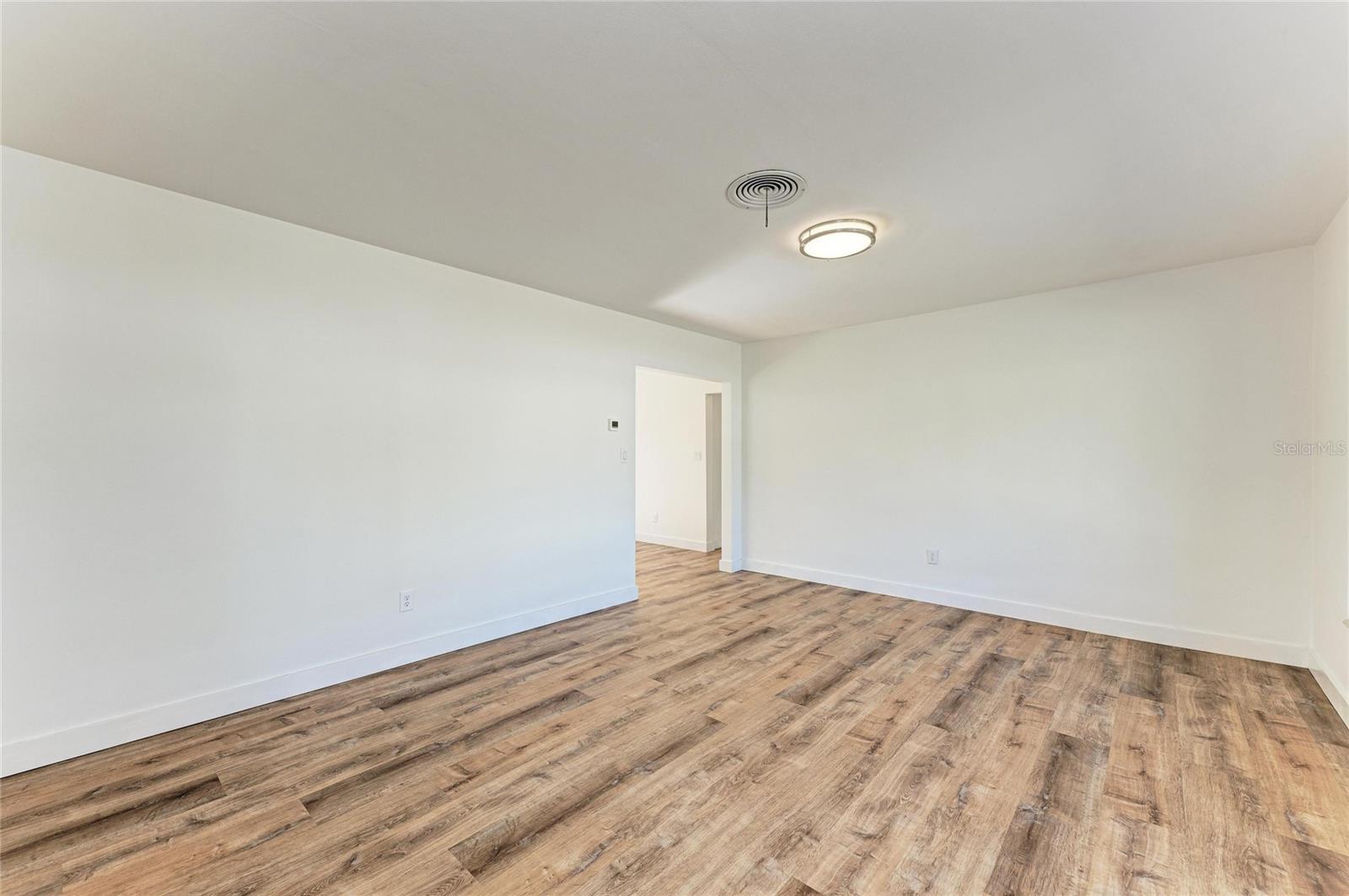 FLORAL VILLA ESTATES REP - Residential